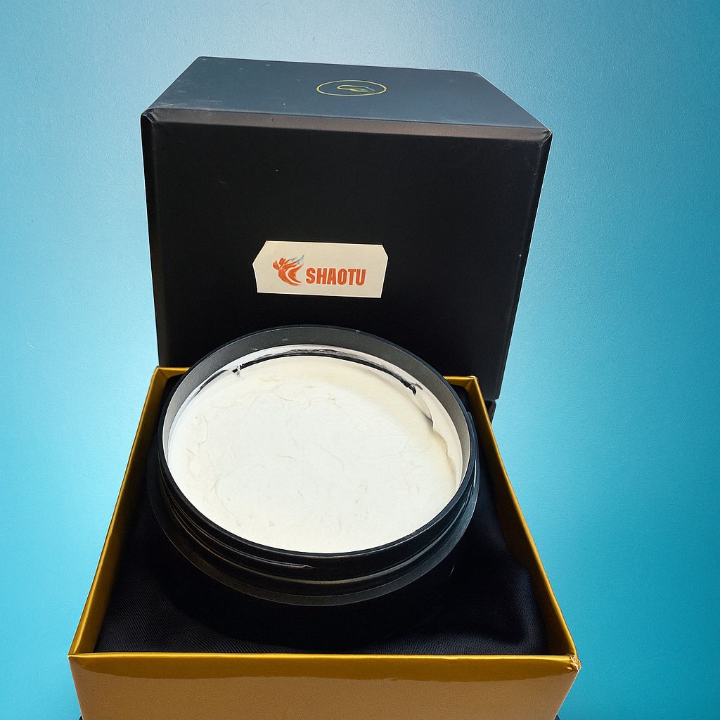 Glow and White Creme for even skin tone and natural radiance